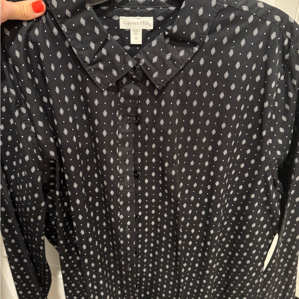Garnet Hill Women’s Black Diamond Pattern Shirt